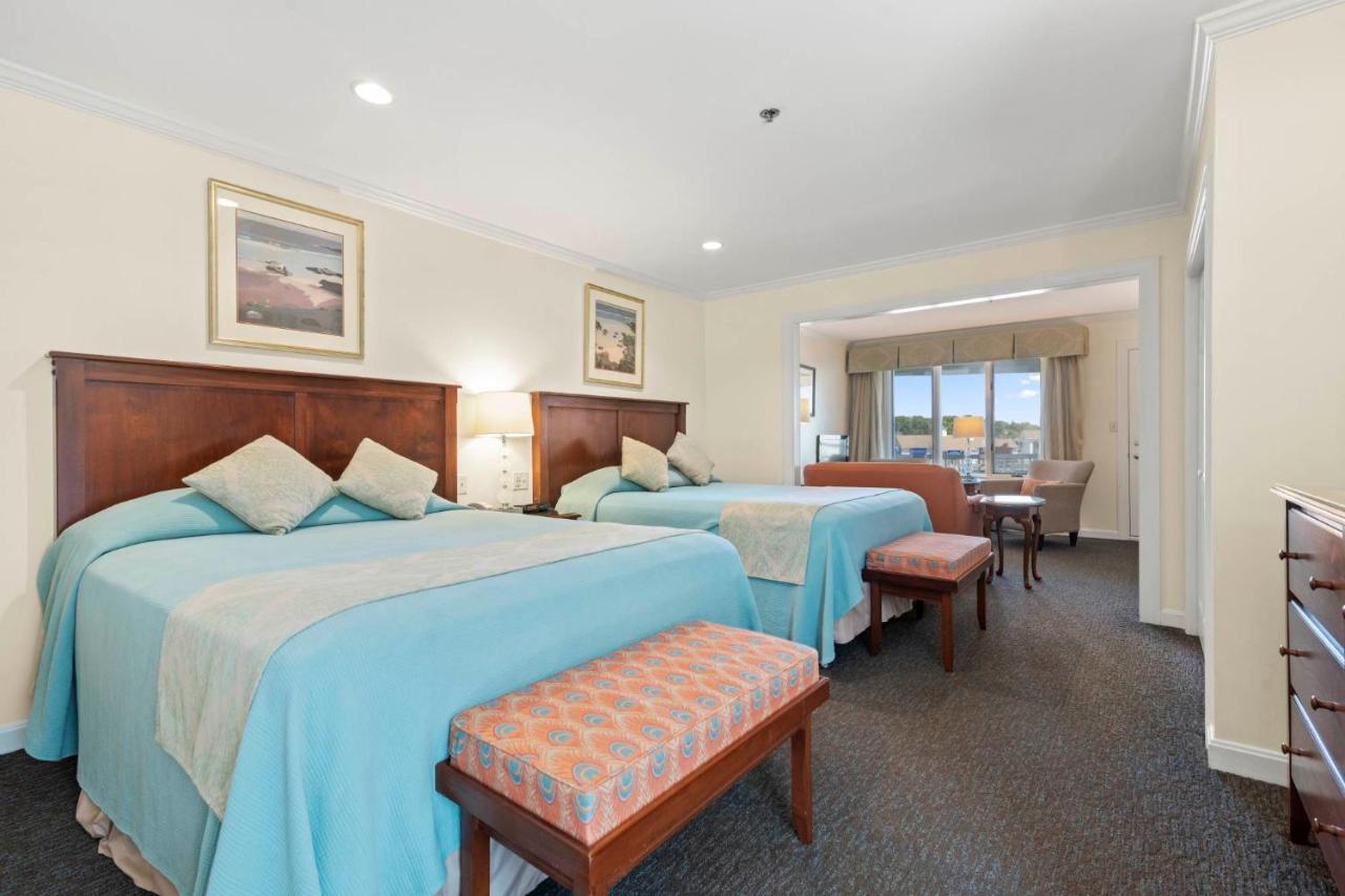 The Sparhawk Oceanfront Resort Оганкит Экстерьер фото
