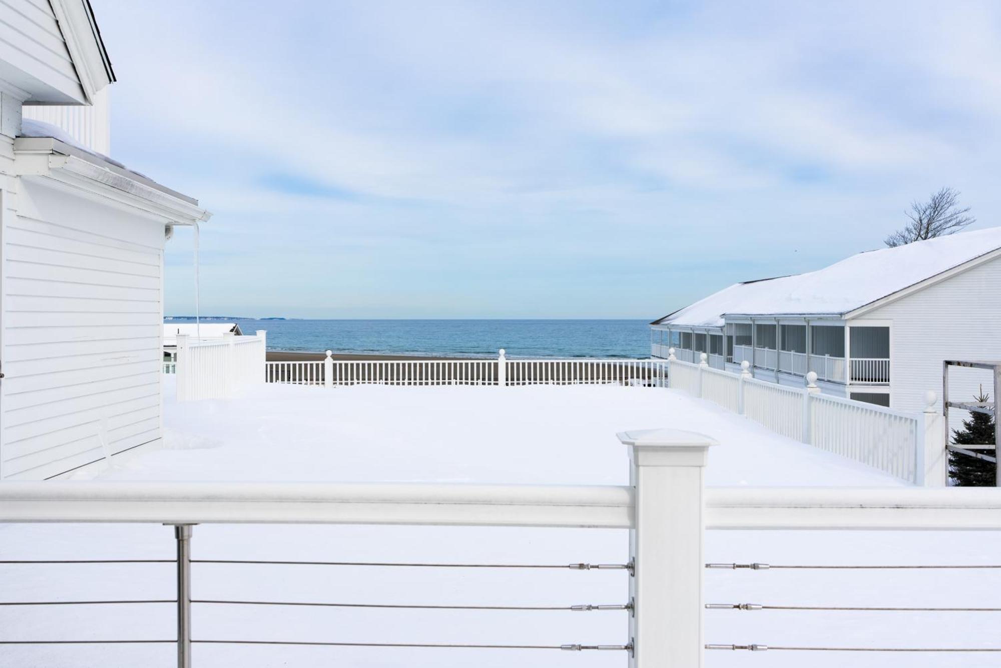The Sparhawk Oceanfront Resort Оганкит Номер фото